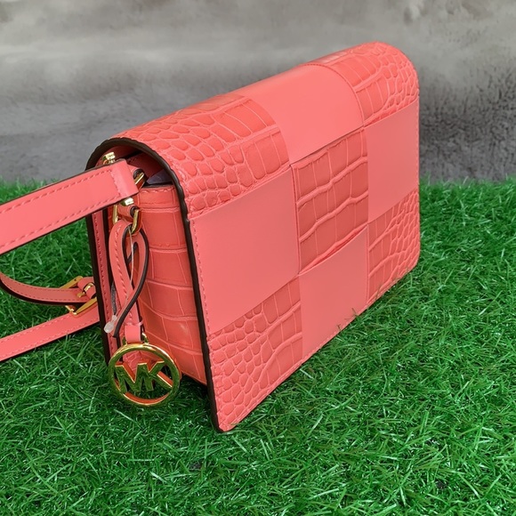 MICHAEL KORS MERCER SM CLUTCH XBODY GRAPEFRUIT - Picture 8 of 15